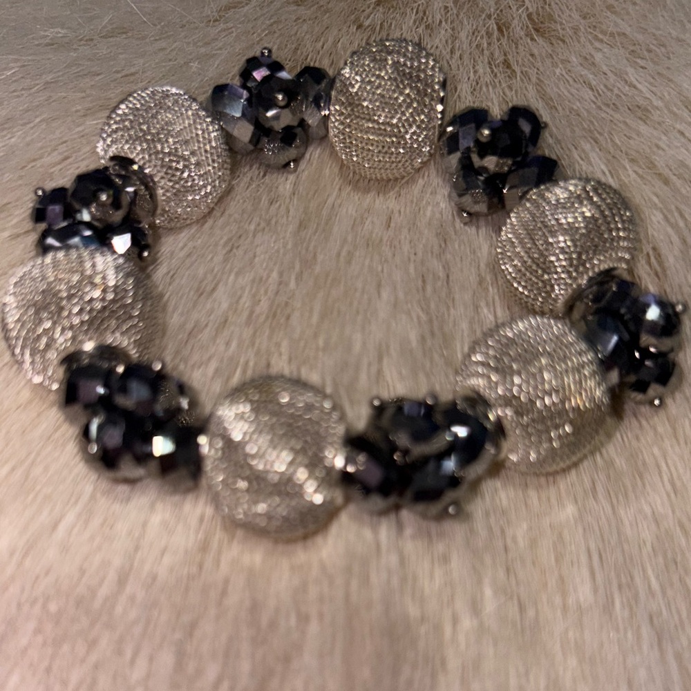 Elegant Silver and Black Beaded Bracelet